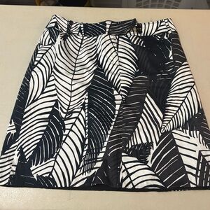 White House Black Market A-Line Mini Skirt Black and White